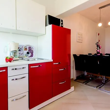 Vilic Apartman Póla